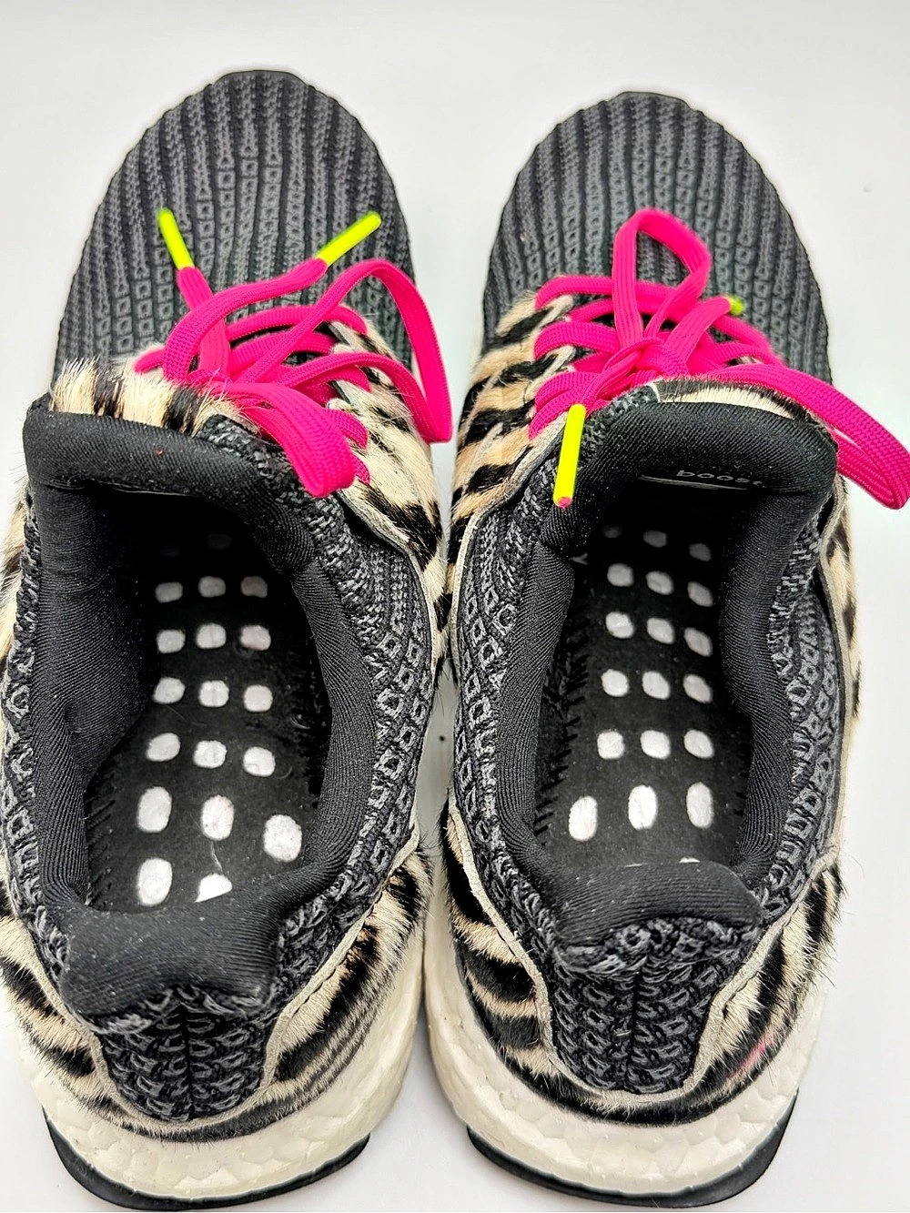 adidas UltraBoost 5.0 DNA "Zebra" Athletic Shoes Black & White - Picture 5 of 6